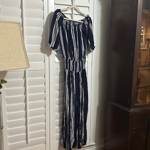 Navy stripped maxi